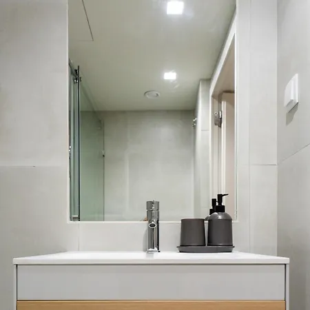 Pardal Rc A - Luxury 2 Bed In Alcantara Apartman